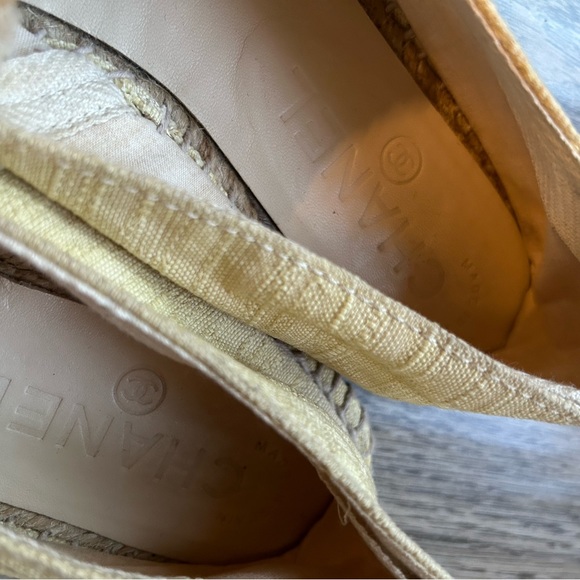 CHANEL Espardrilles - Picture 3 of 5